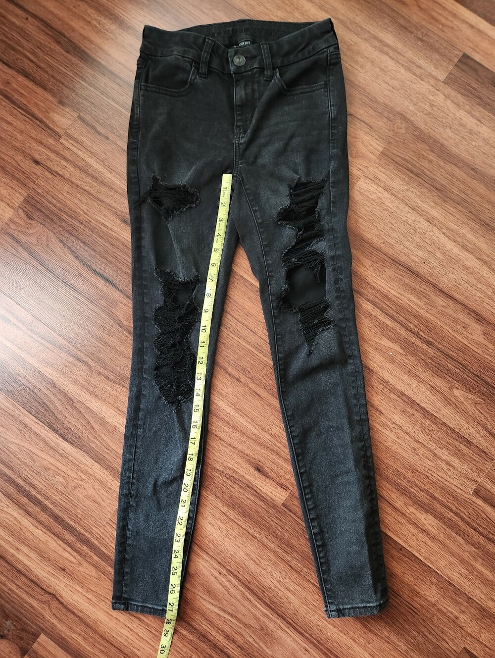 American Eagle Destroyed Black Jeggings